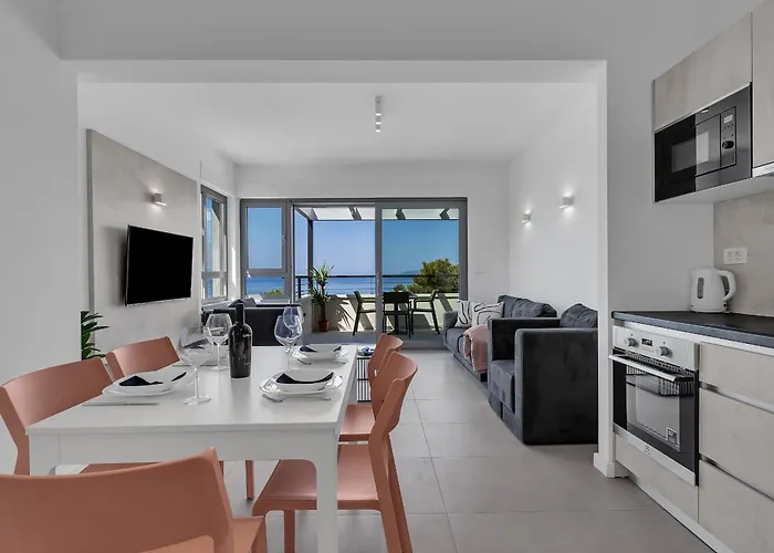 Appartement Beachfront Srzic *