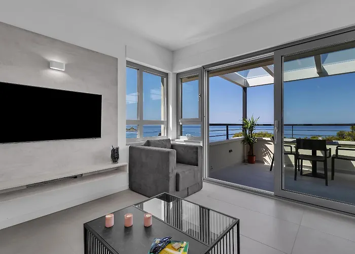 Appartement Beachfront Srzic *