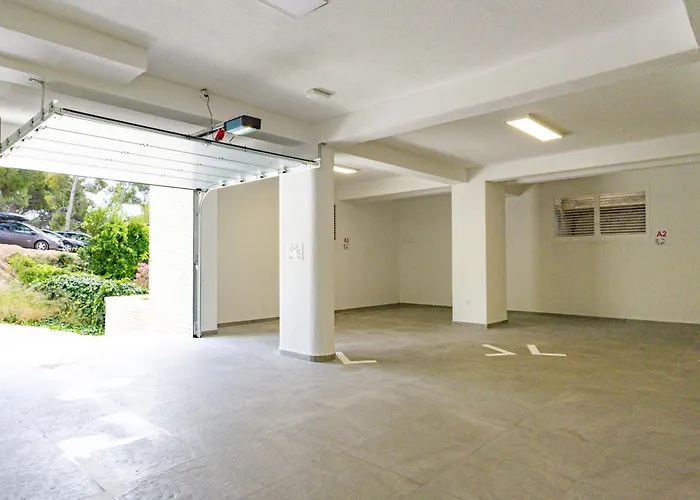 Apartamento Beachfront Srzic